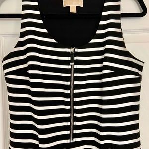 Stretchy striped dress with pockets